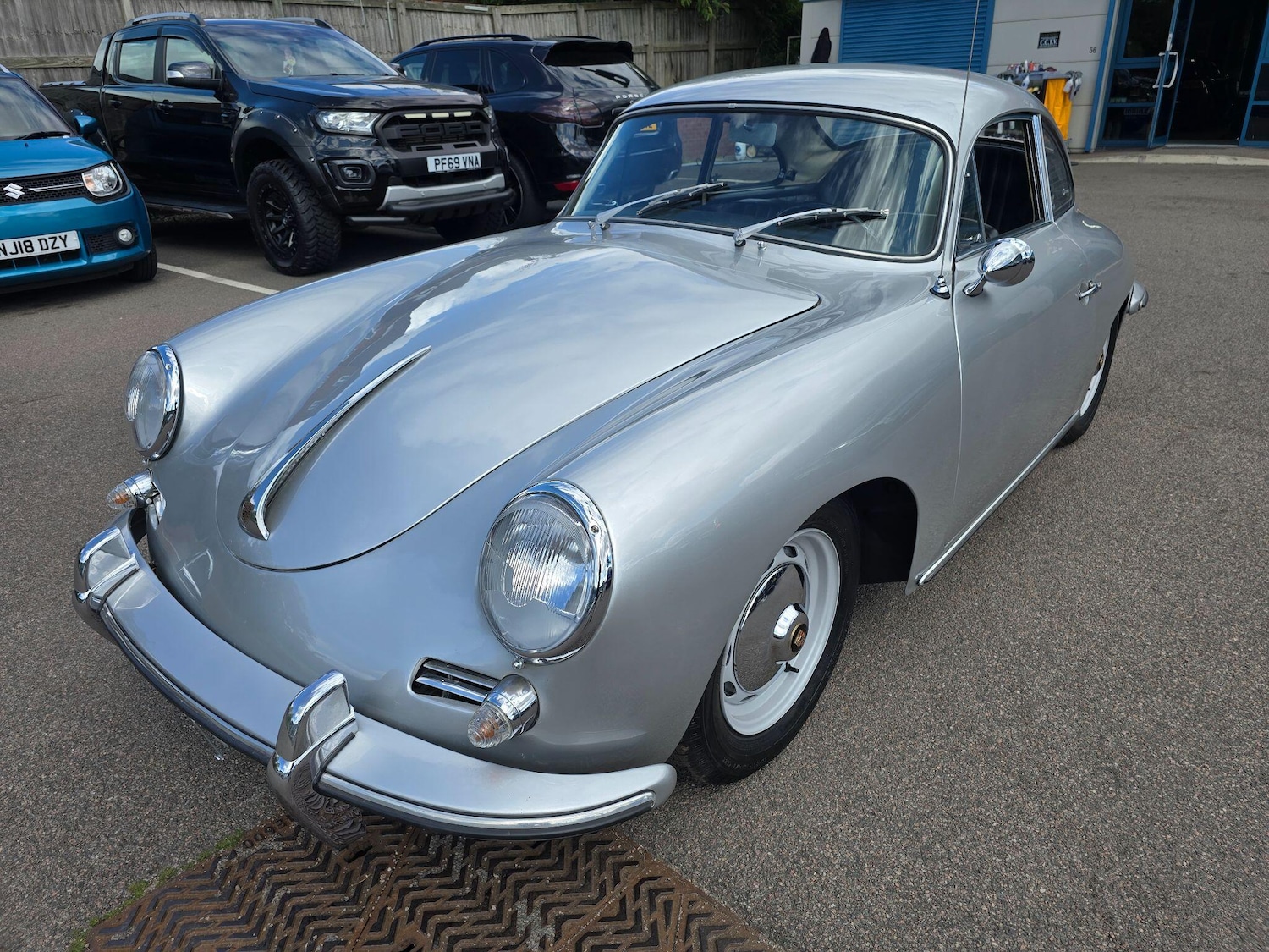 Used Porsche 356 for sale - 76988532: Photo 10