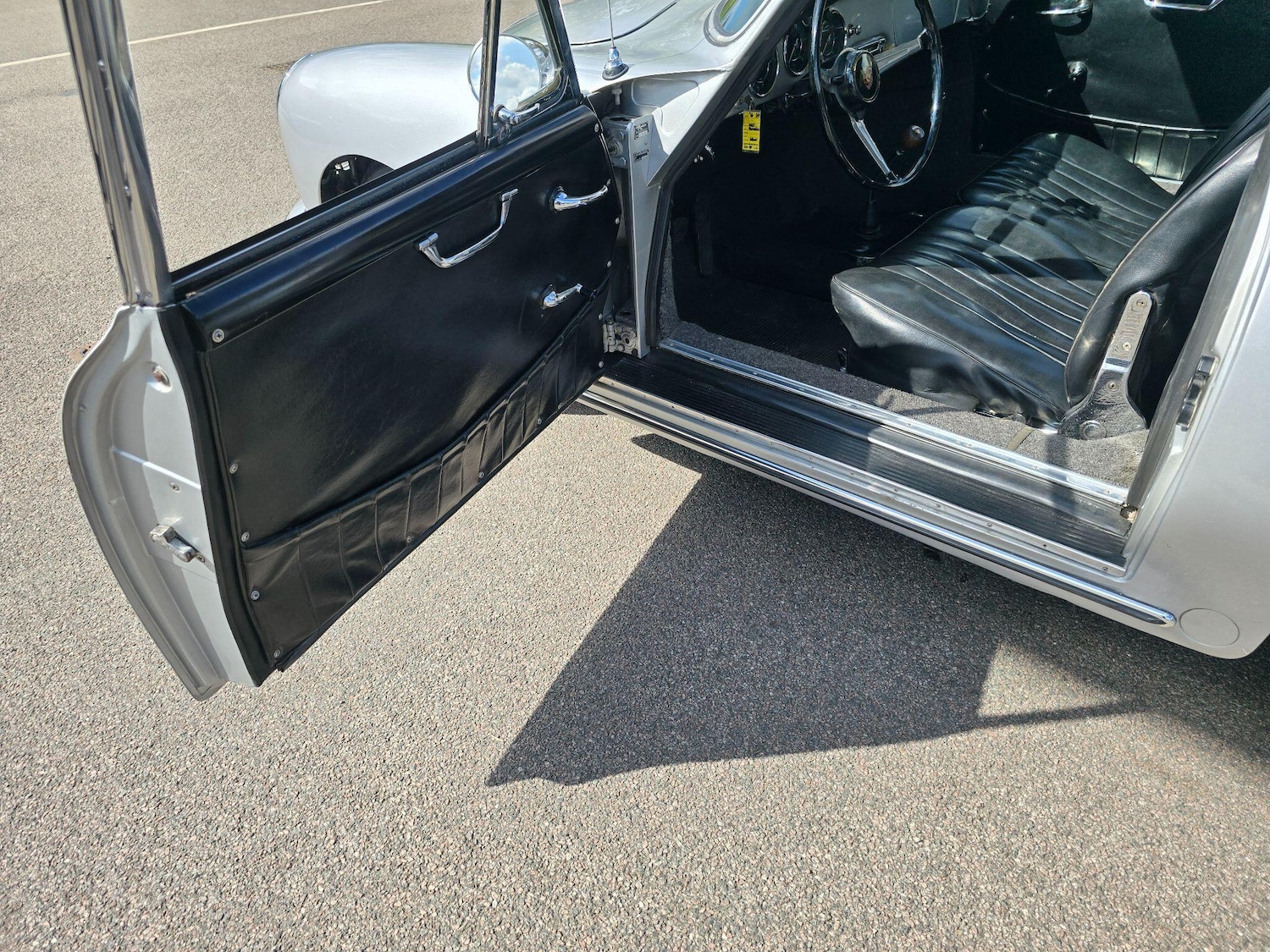 Used Porsche 356 for sale - 76988532: Photo 29