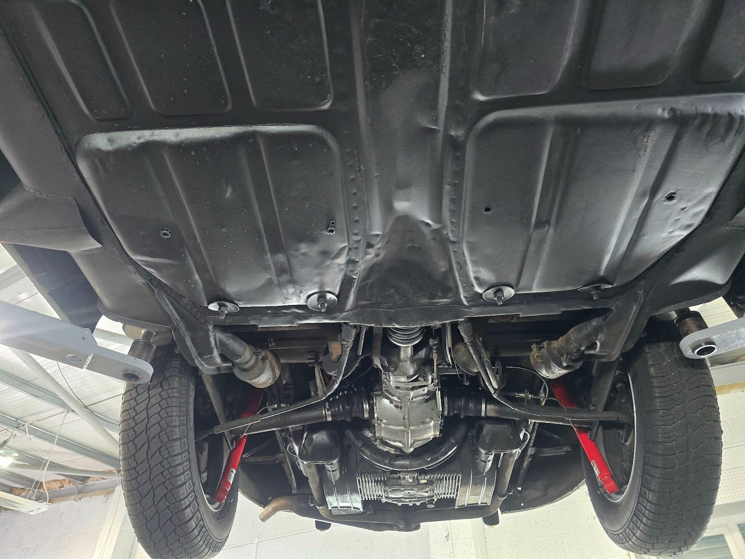 Used Porsche 356 for sale - 76988532: Photo 95