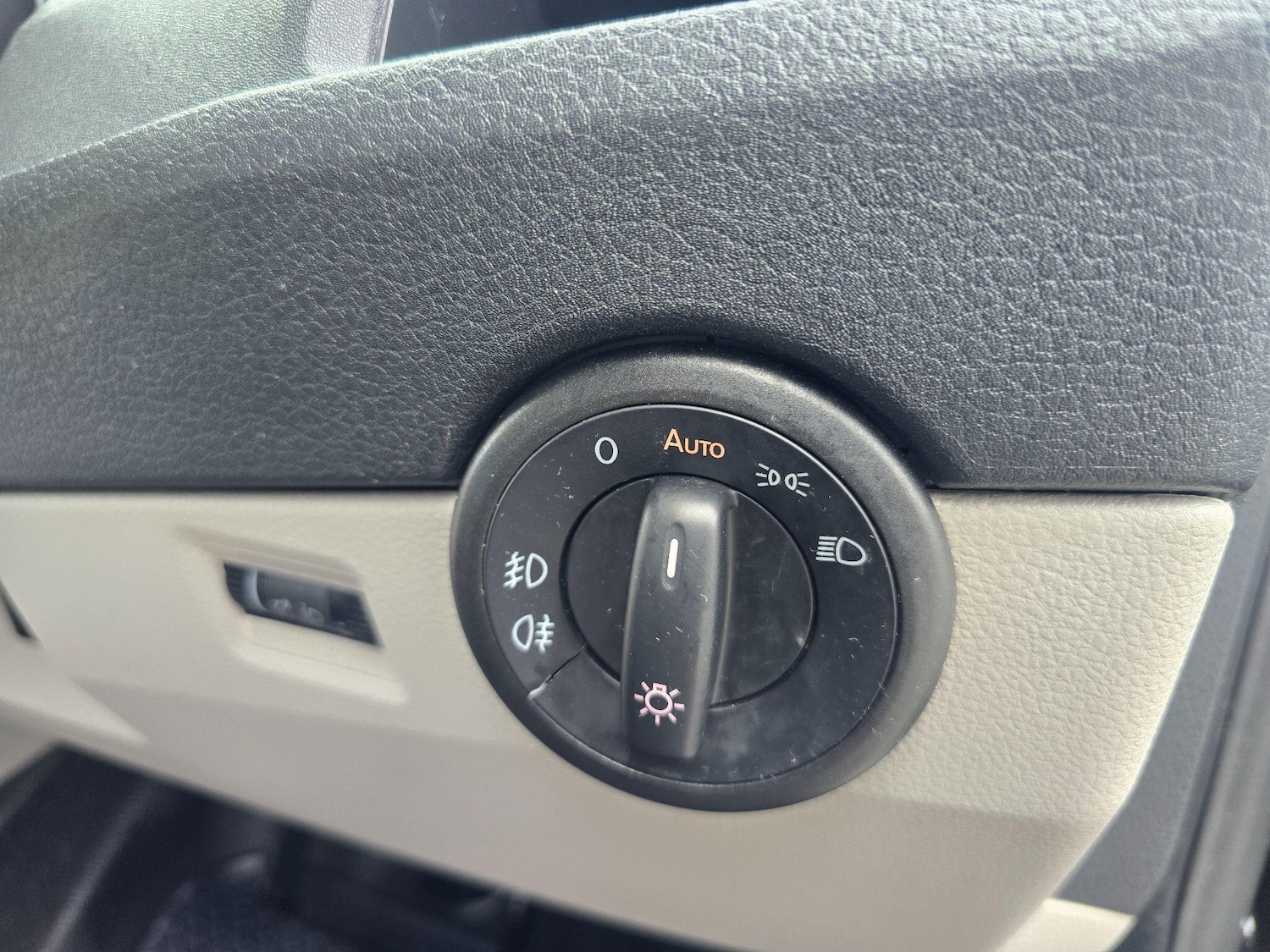 Used Volkswagen Transporter 2017 for sale - 78063042: Photo 33