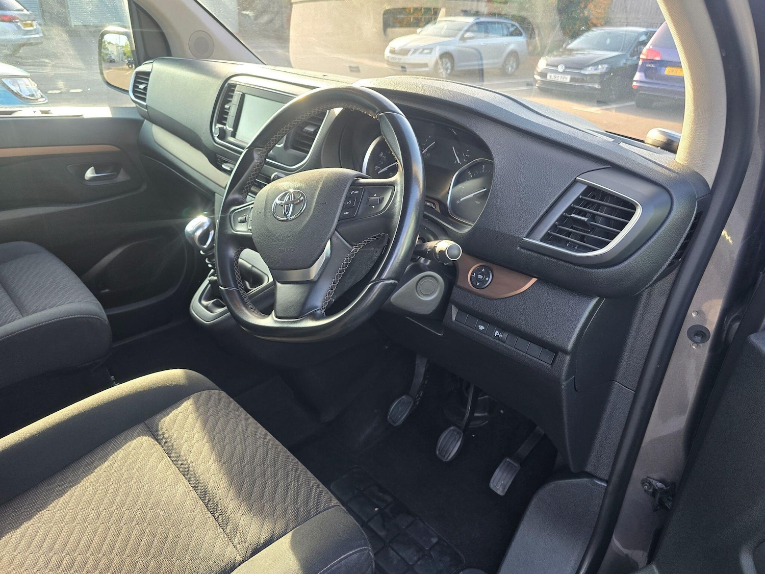 Used Toyota PROACE CITY Verso 2019 for sale - 76561403: Photo 8