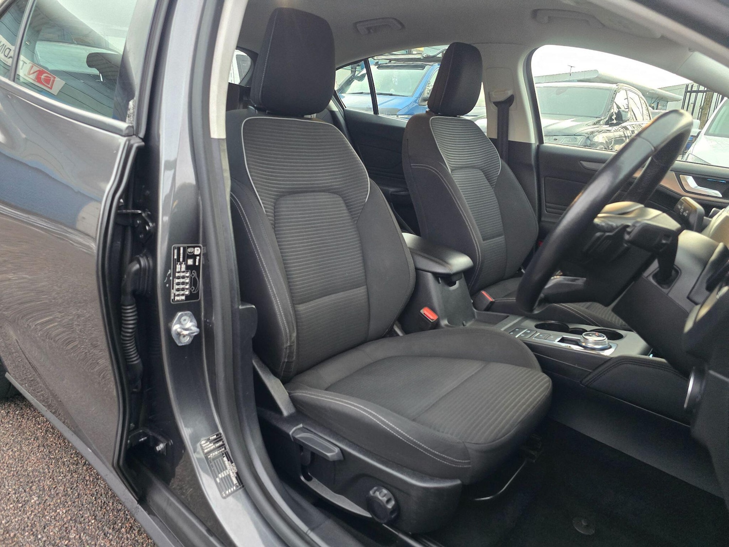 Used Ford Focus for sale - 76729031: Photo 33