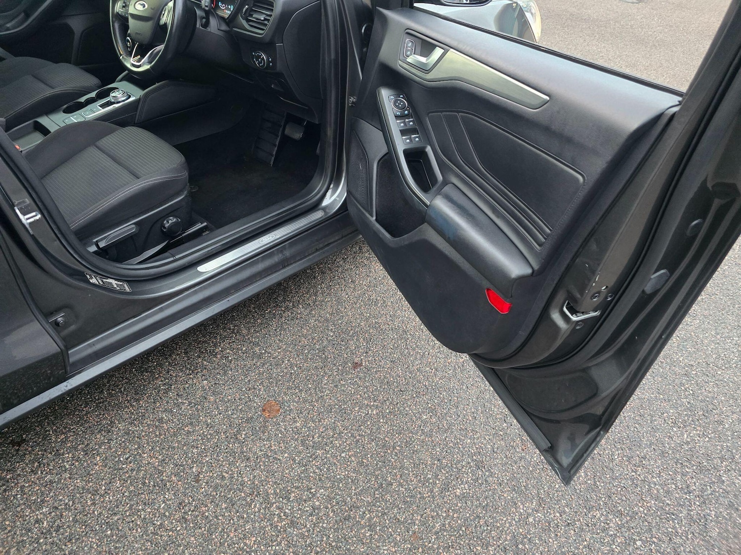 Used Ford Focus for sale - 76729031: Photo 37