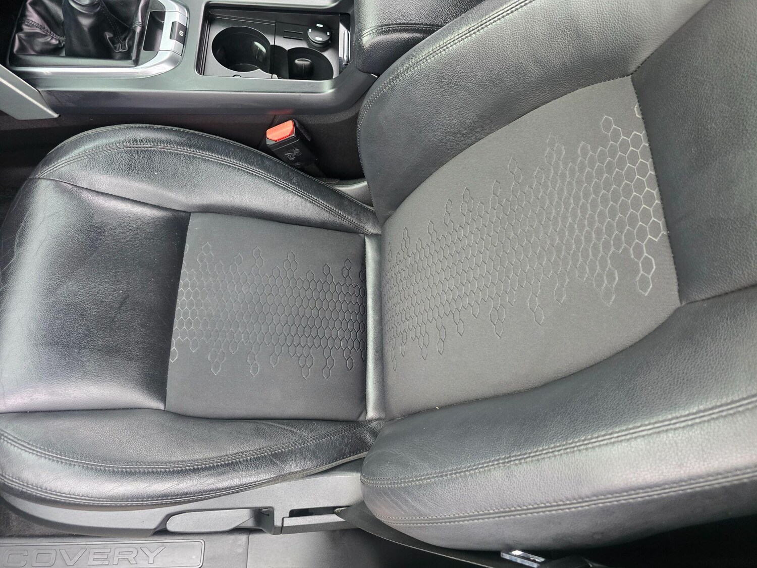 Used Land Rover Discovery Sport 2017 for sale - 76499065: Photo 38