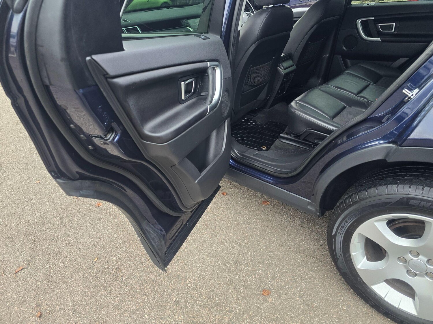 Used Land Rover Discovery Sport 2017 for sale - 76499065: Photo 47