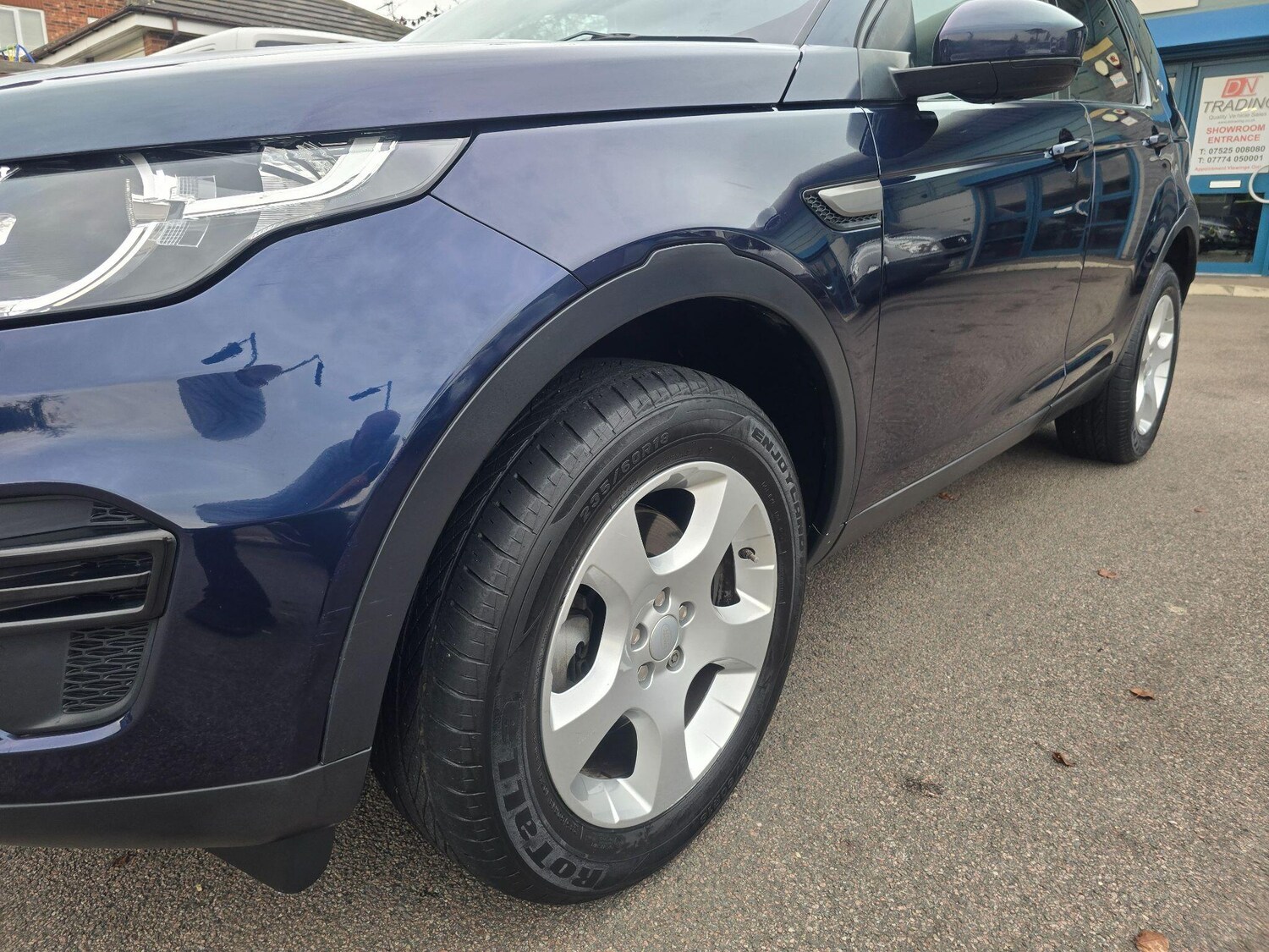 Used Land Rover Discovery Sport 2017 for sale - 76499065: Photo 77