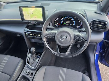 Used Toyota Yaris Cross 2022 for sale - 78384656: Photo