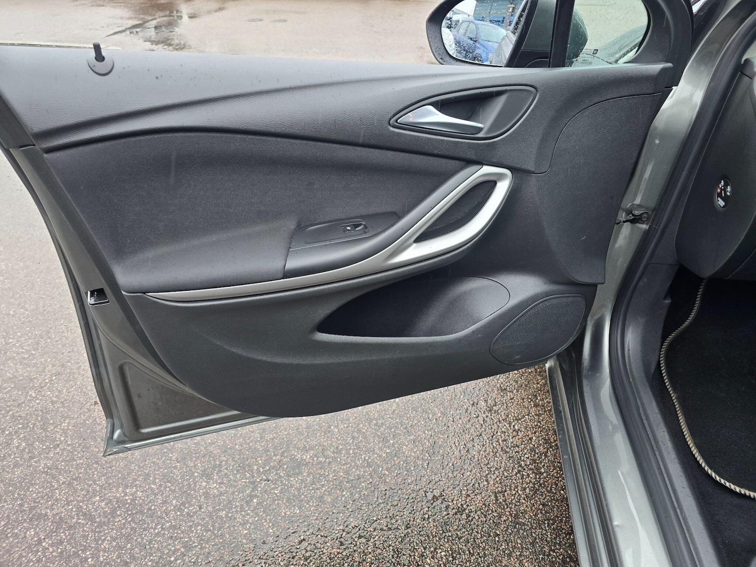 Used Vauxhall Astra 2017 for sale - 77468751: Photo 45