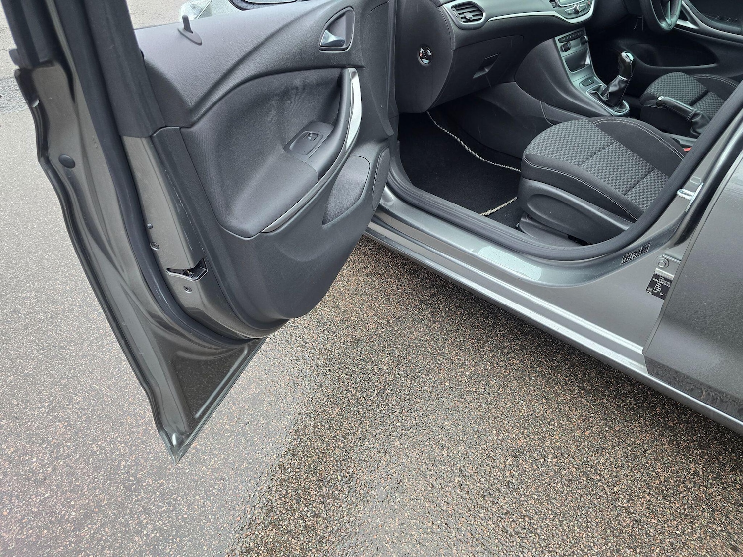 Used Vauxhall Astra 2017 for sale - 77468751: Photo 46