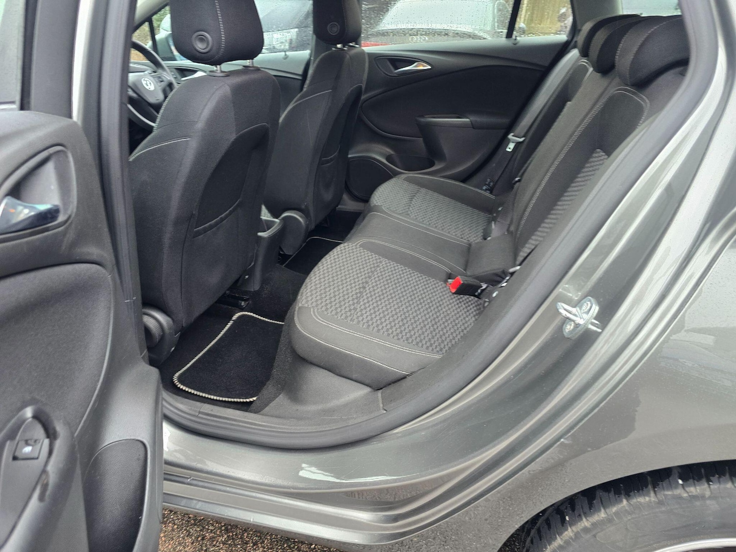 Used Vauxhall Astra 2017 for sale - 77468751: Photo 49