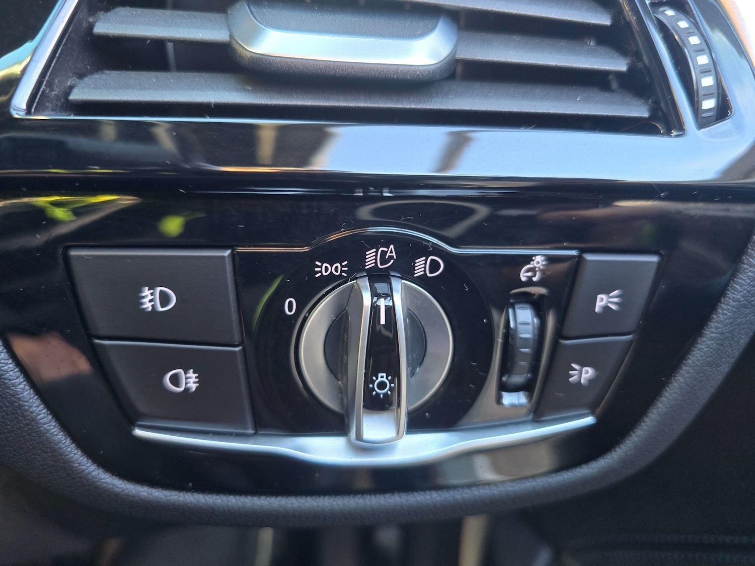 Used BMW 5 Series 2018 for sale - 76772263: Photo 28