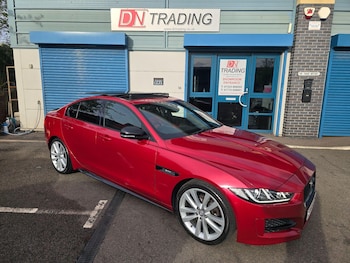 Used Jaguar XE 2016 for sale - 78275698: Photo