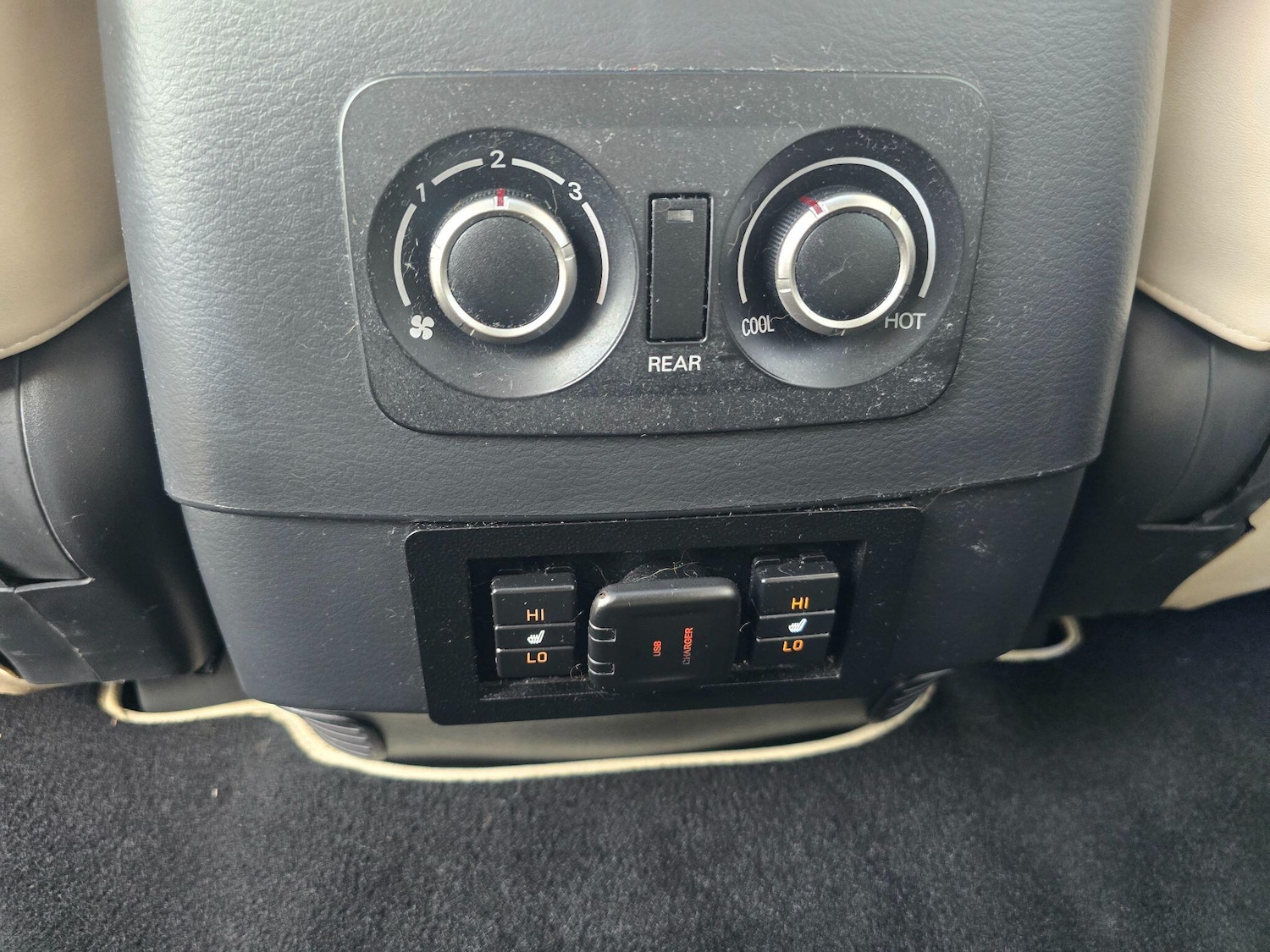 Used Mitsubishi Shogun 2016 for sale - 77637414: Photo 43