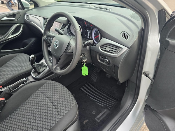 Used Vauxhall Astra 2020 for sale - 75678537: Photo 13