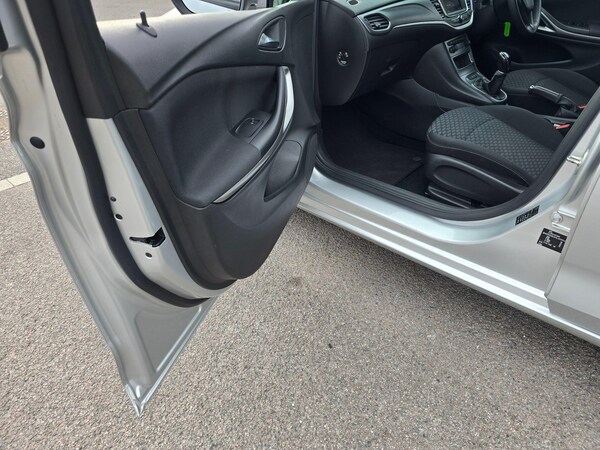 Used Vauxhall Astra 2020 for sale - 75678537: Photo 45