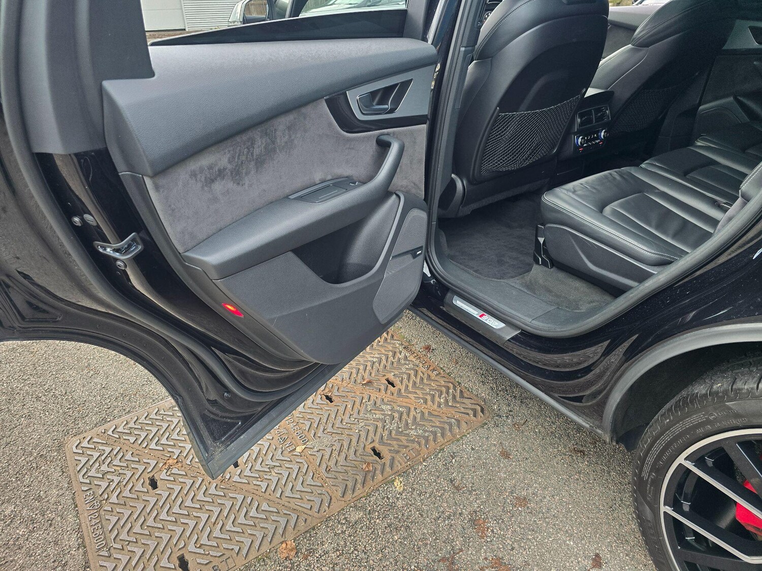 Used Audi Q7 2017 for sale - 78072785: Photo 59