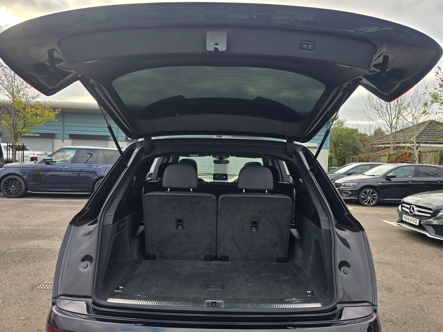 Used Audi Q7 2017 for sale - 78072785: Photo 68