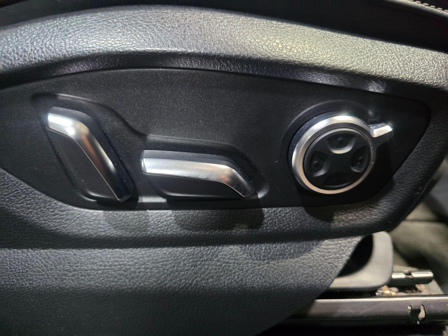 Used Audi Q7 2017 for sale - 78072785: Photo 9