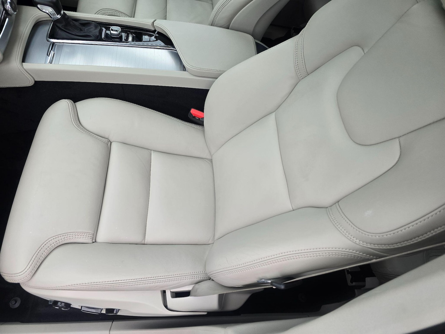 Used Volvo XC90 2018 for sale - 76729006: Photo 42