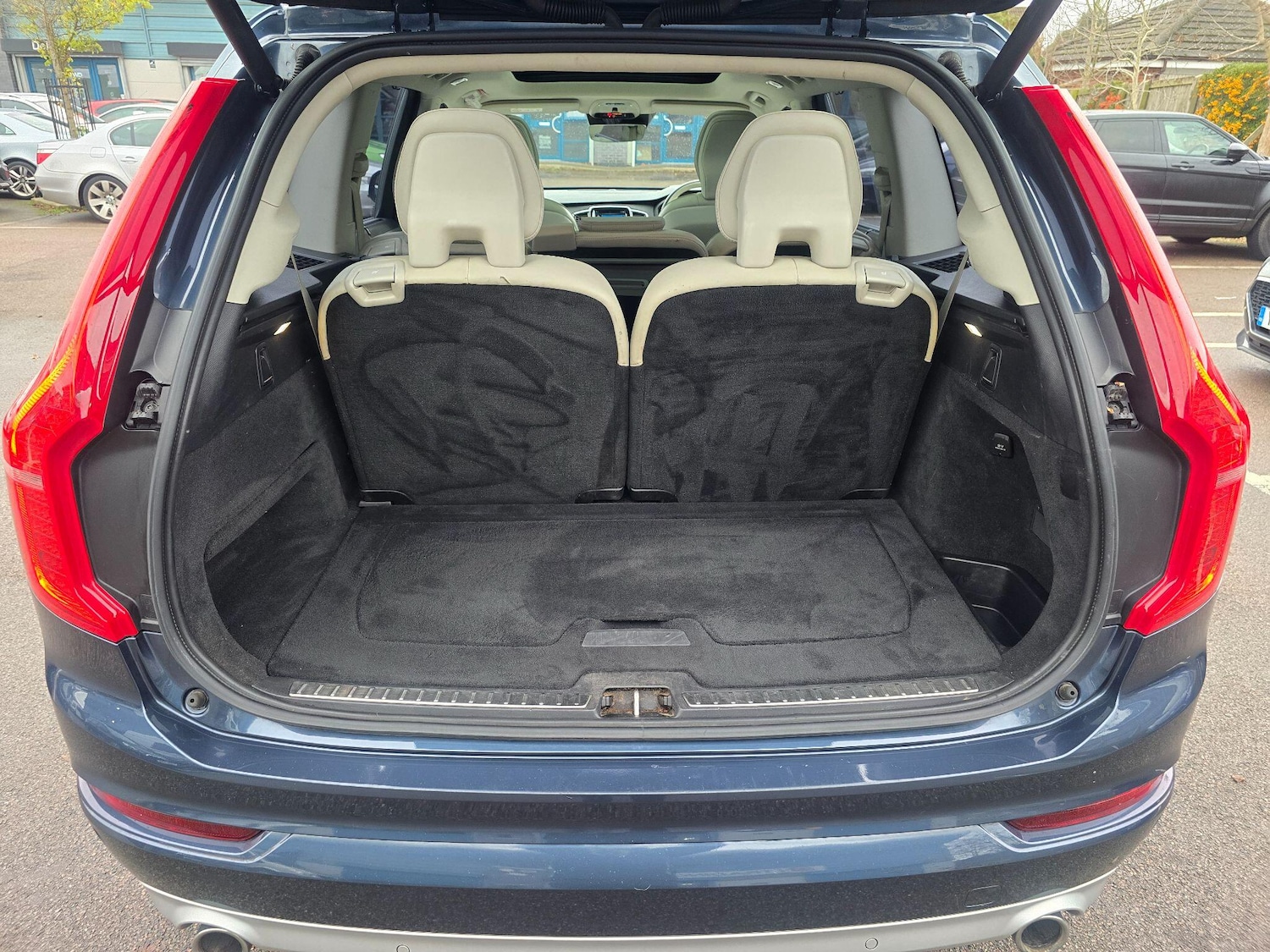 Used Volvo XC90 2018 for sale - 76729006: Photo 57