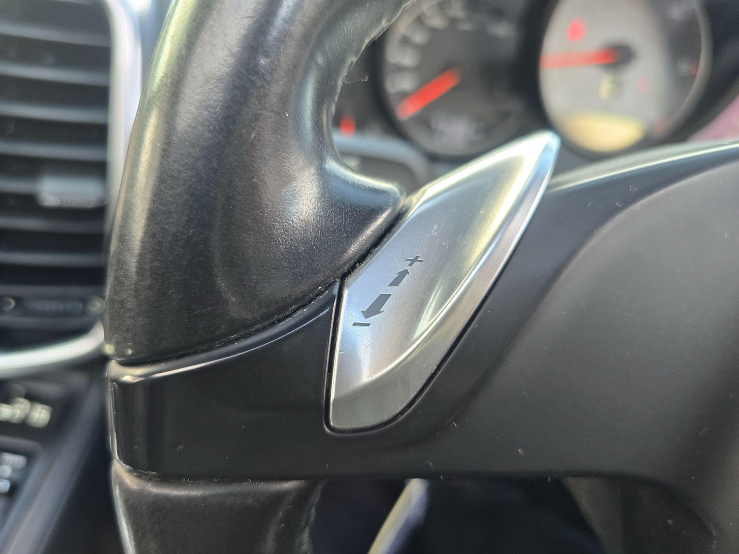 Used Porsche Cayenne 2014 for sale - 77396628: Photo 26