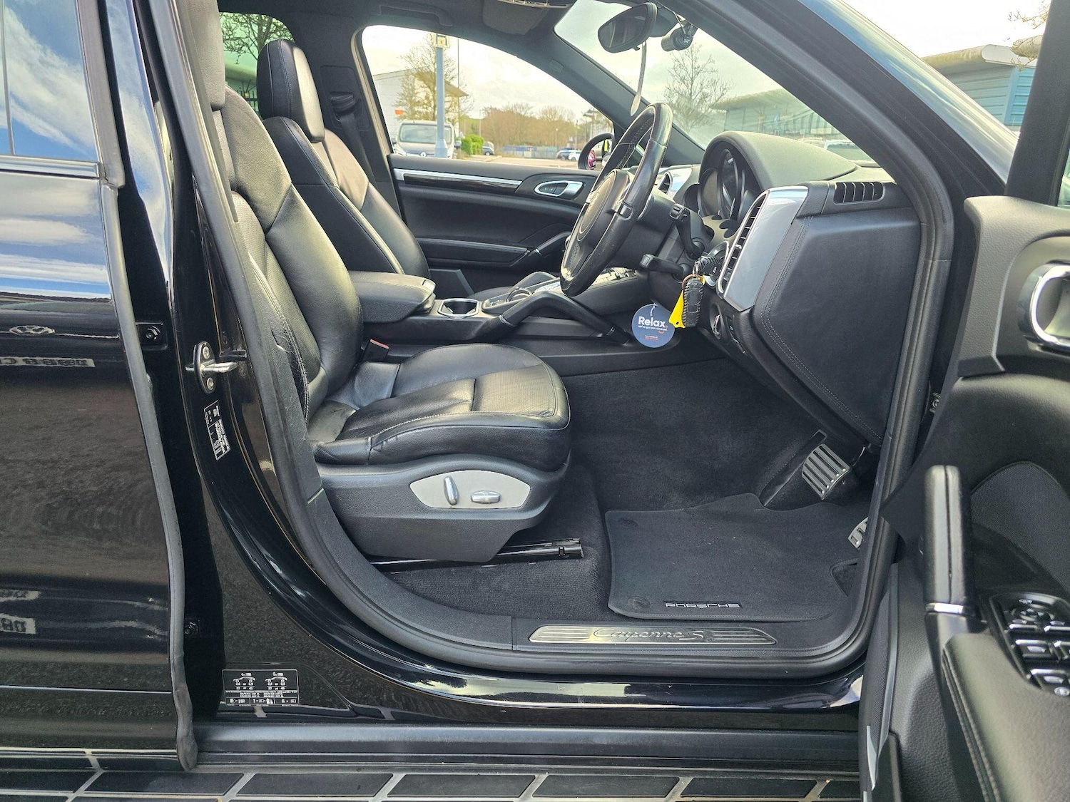 Used Porsche Cayenne 2014 for sale - 77396628: Photo 31