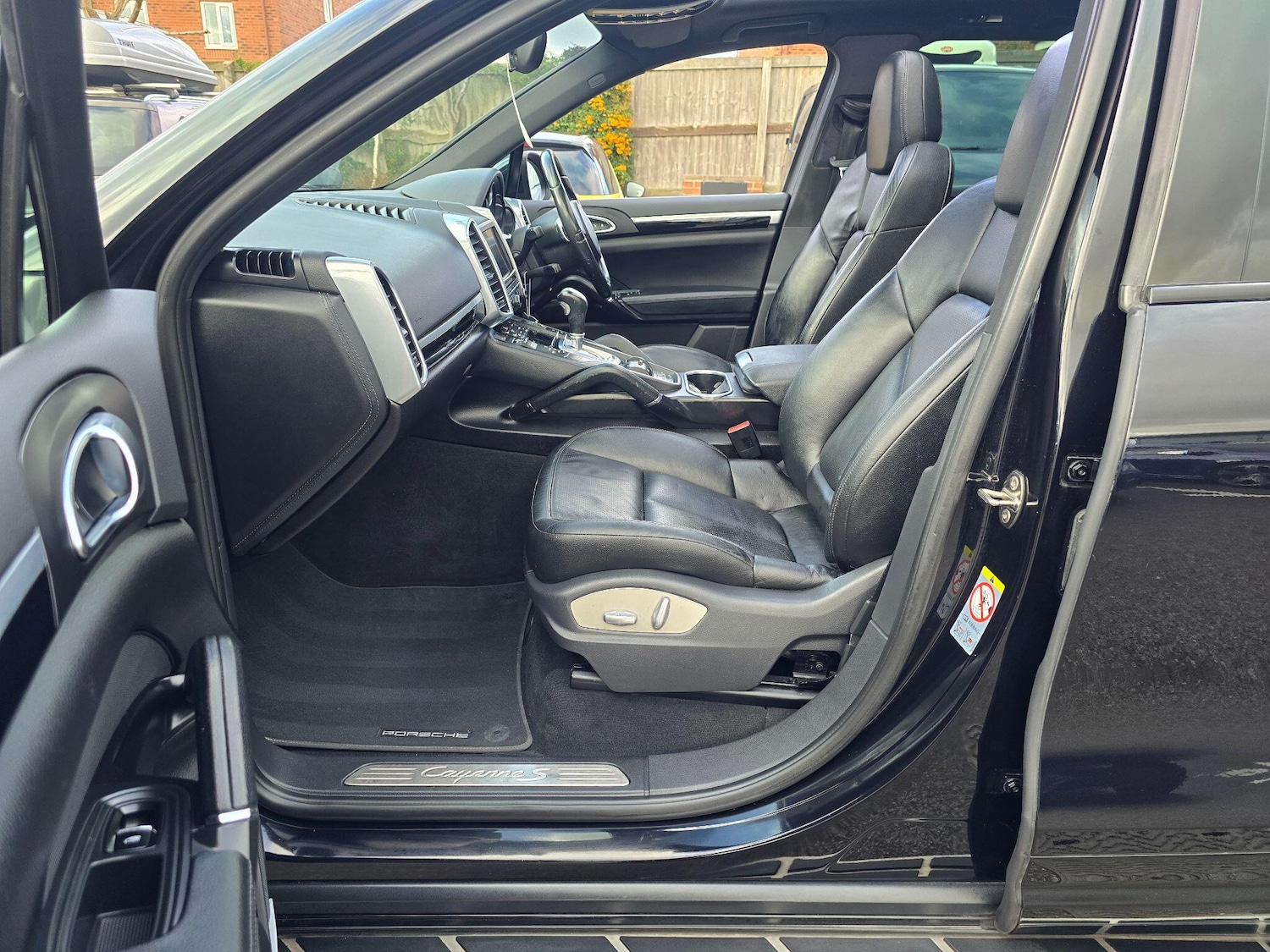 Used Porsche Cayenne 2014 for sale - 77396628: Photo 40