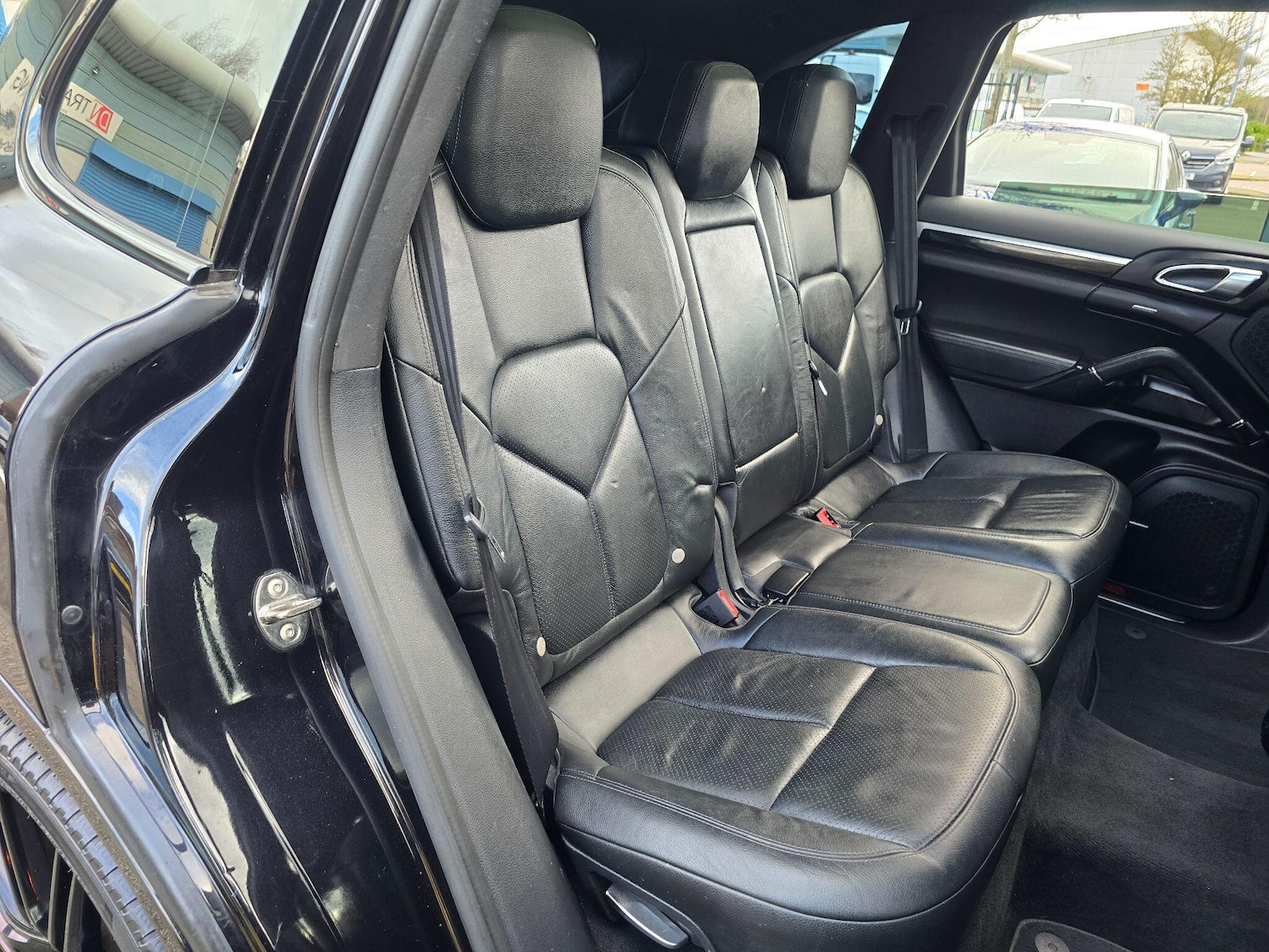 Used Porsche Cayenne 2014 for sale - 77396628: Photo 51