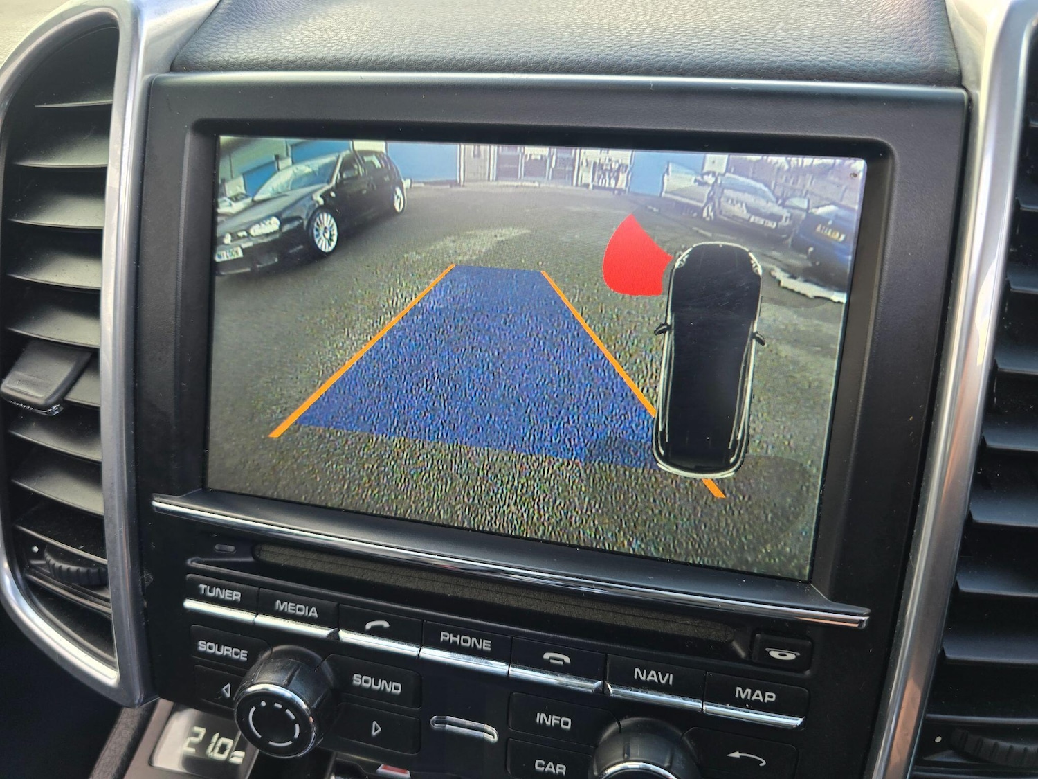 Used Porsche Cayenne 2014 for sale - 77396628: Photo 6