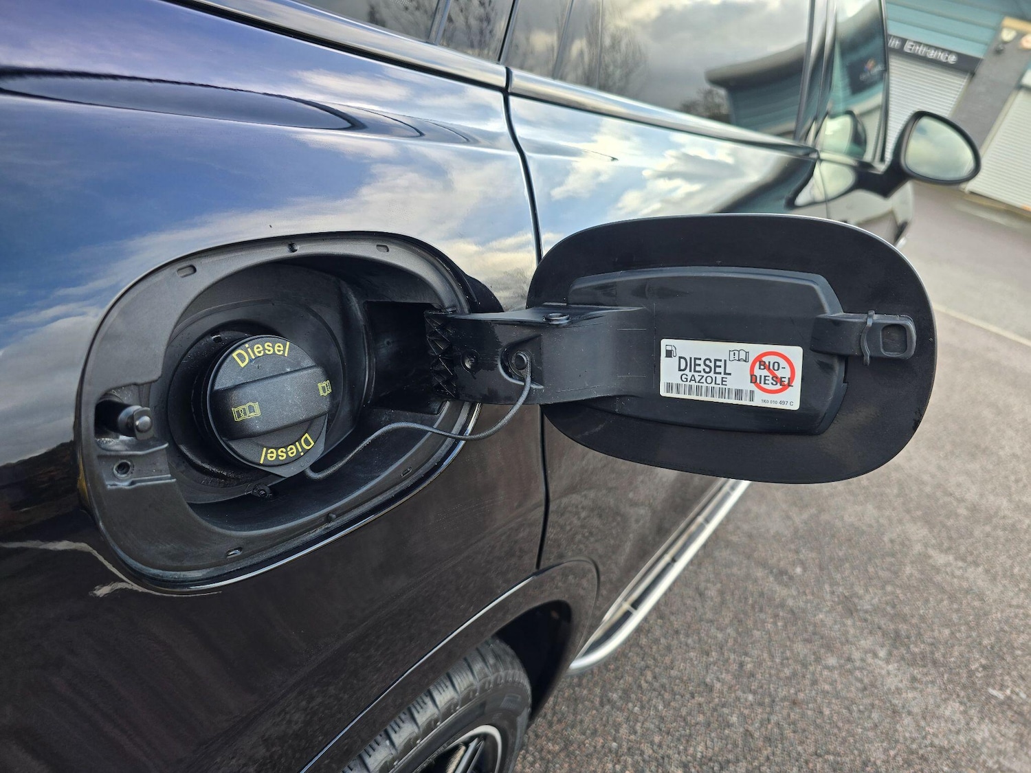 Used Porsche Cayenne 2014 for sale - 77396628: Photo 97