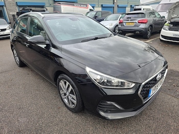 2019 (19) - 1.6 CRDi SE Nav 5dr