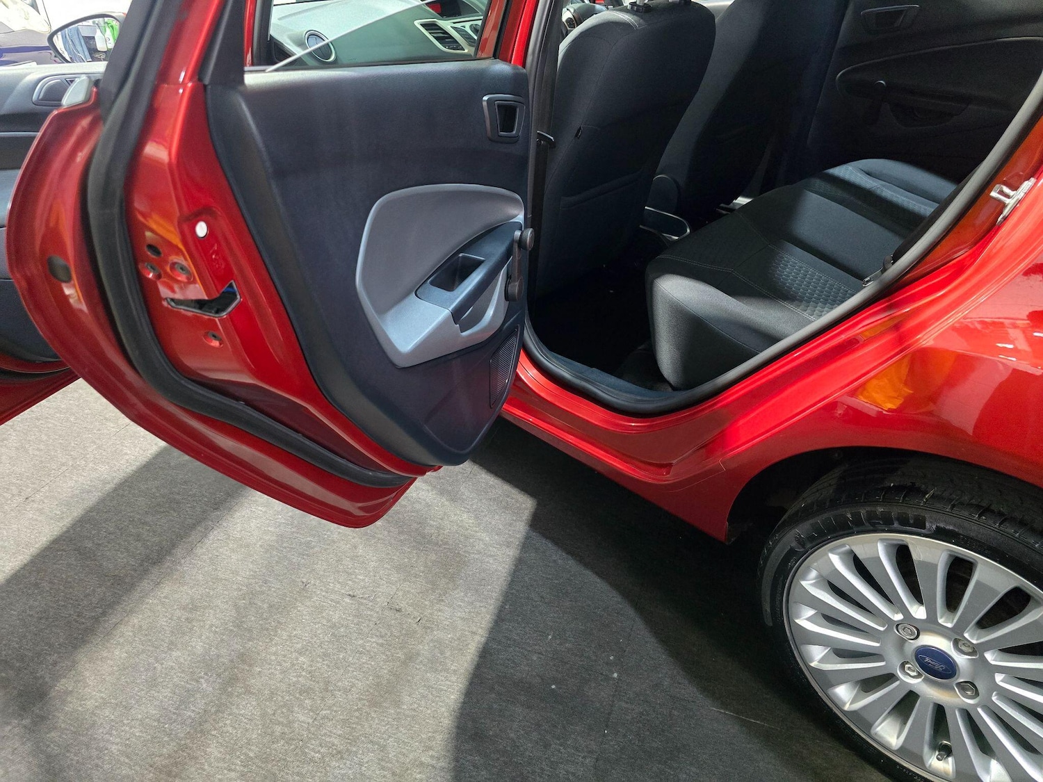 Used Ford Fiesta 2009 for sale - 77101704: Photo 44