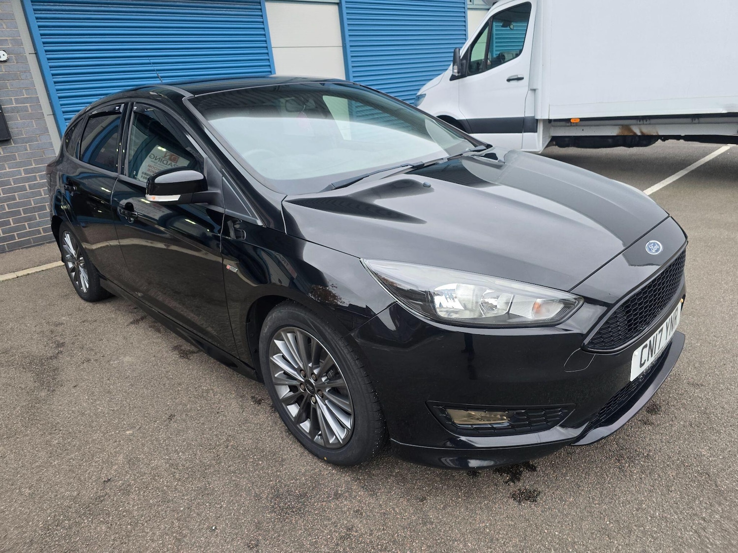 Used Ford Focus 2017 for sale - 76457885: Photo 1