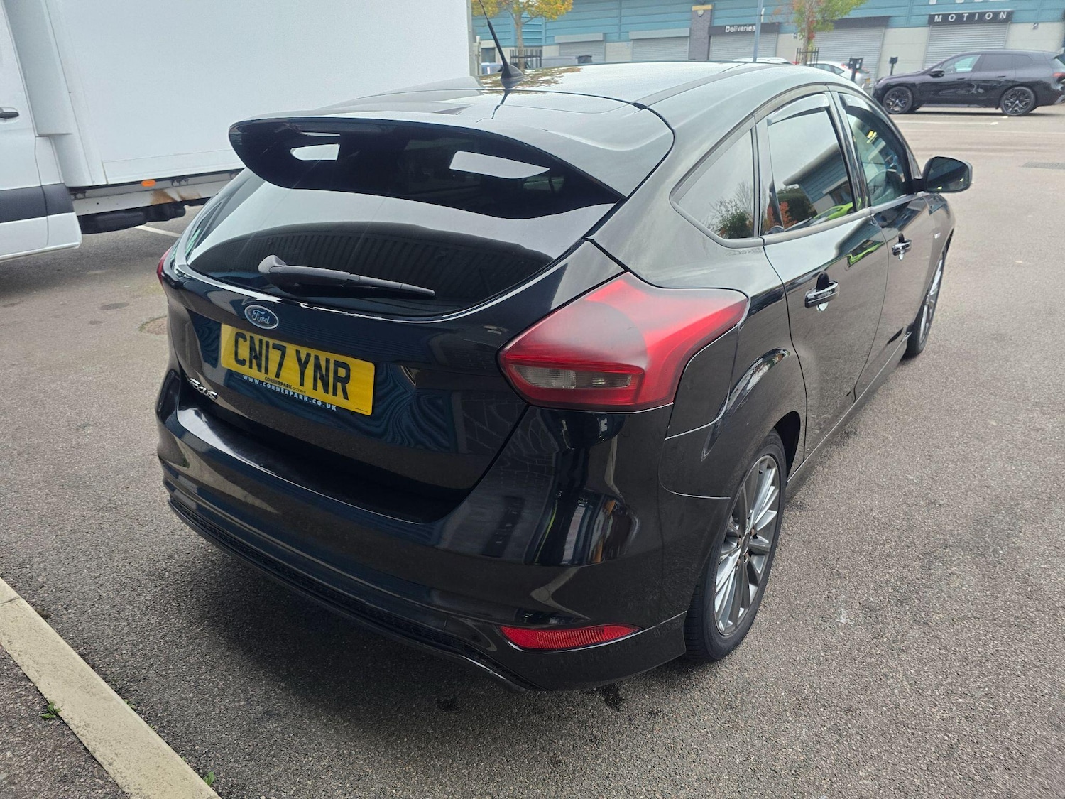 Used Ford Focus 2017 for sale - 76457885: Photo 2