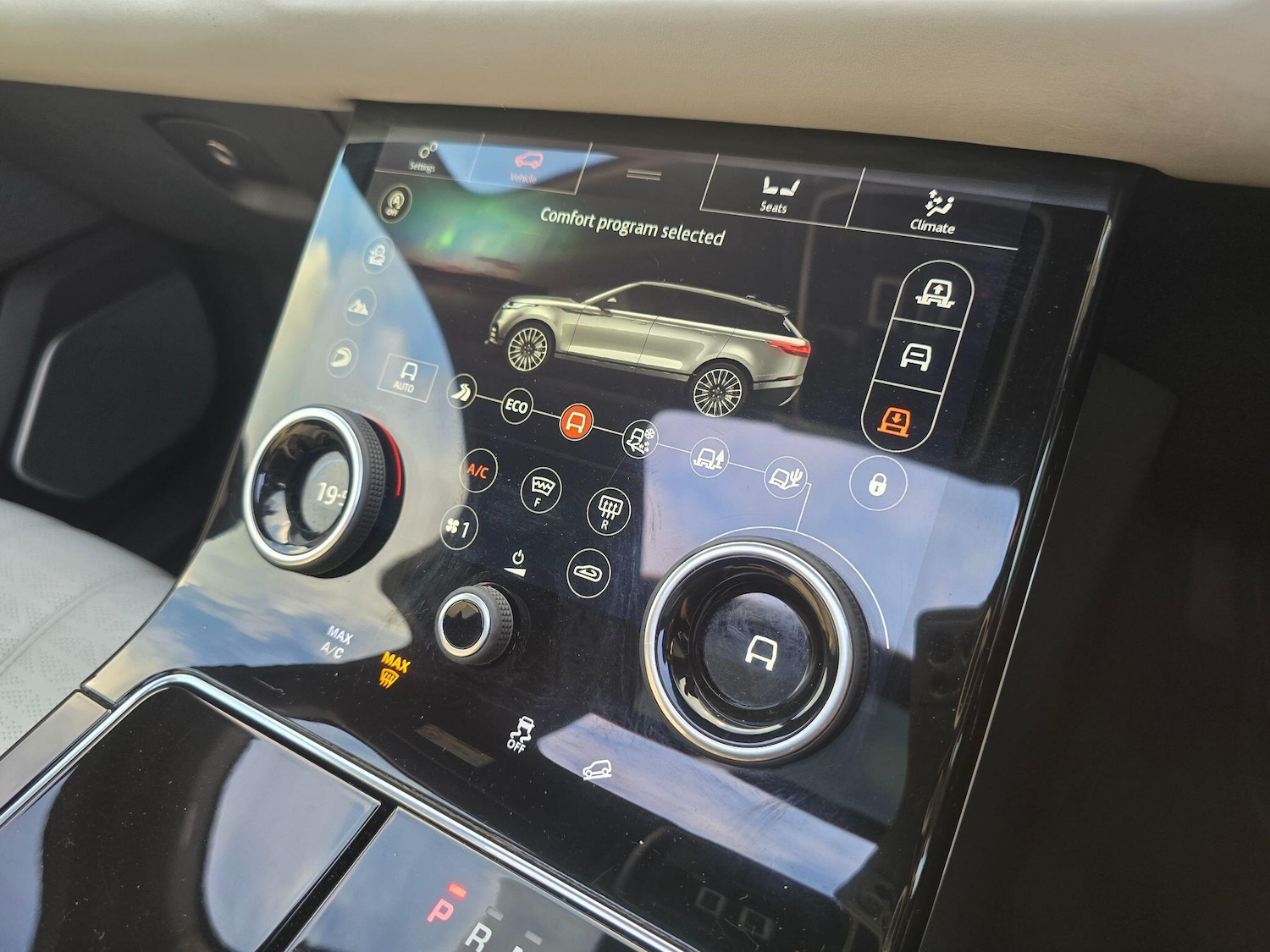 Used Land Rover Range Rover Velar 2018 for sale - 76865685: Photo 26