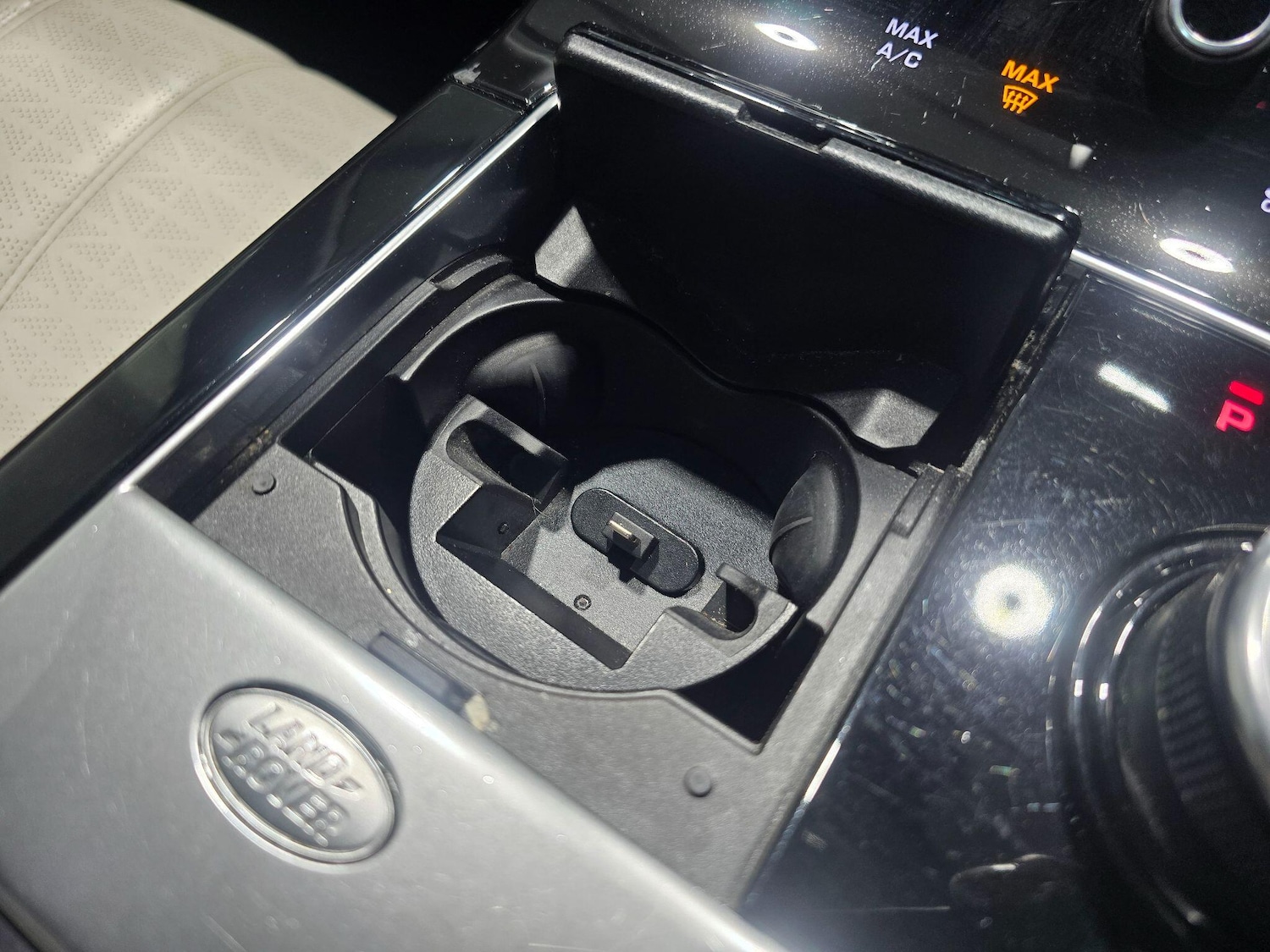 Used Land Rover Range Rover Velar 2018 for sale - 76865685: Photo 29