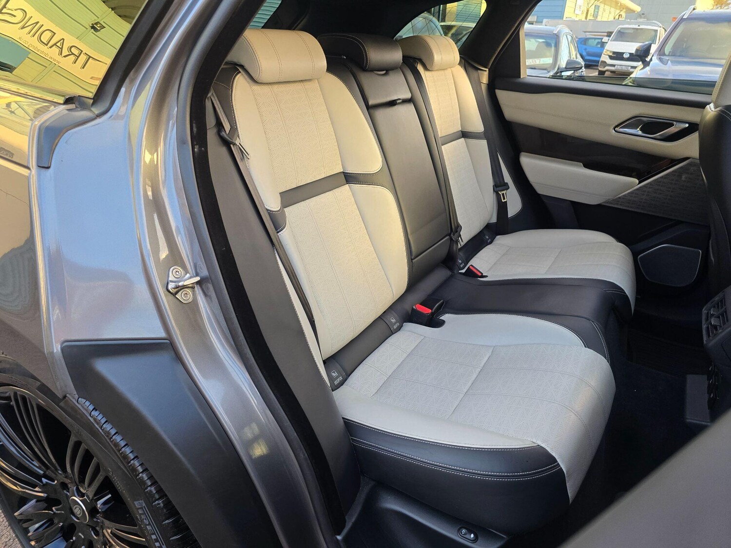 Used Land Rover Range Rover Velar 2018 for sale - 76865685: Photo 61