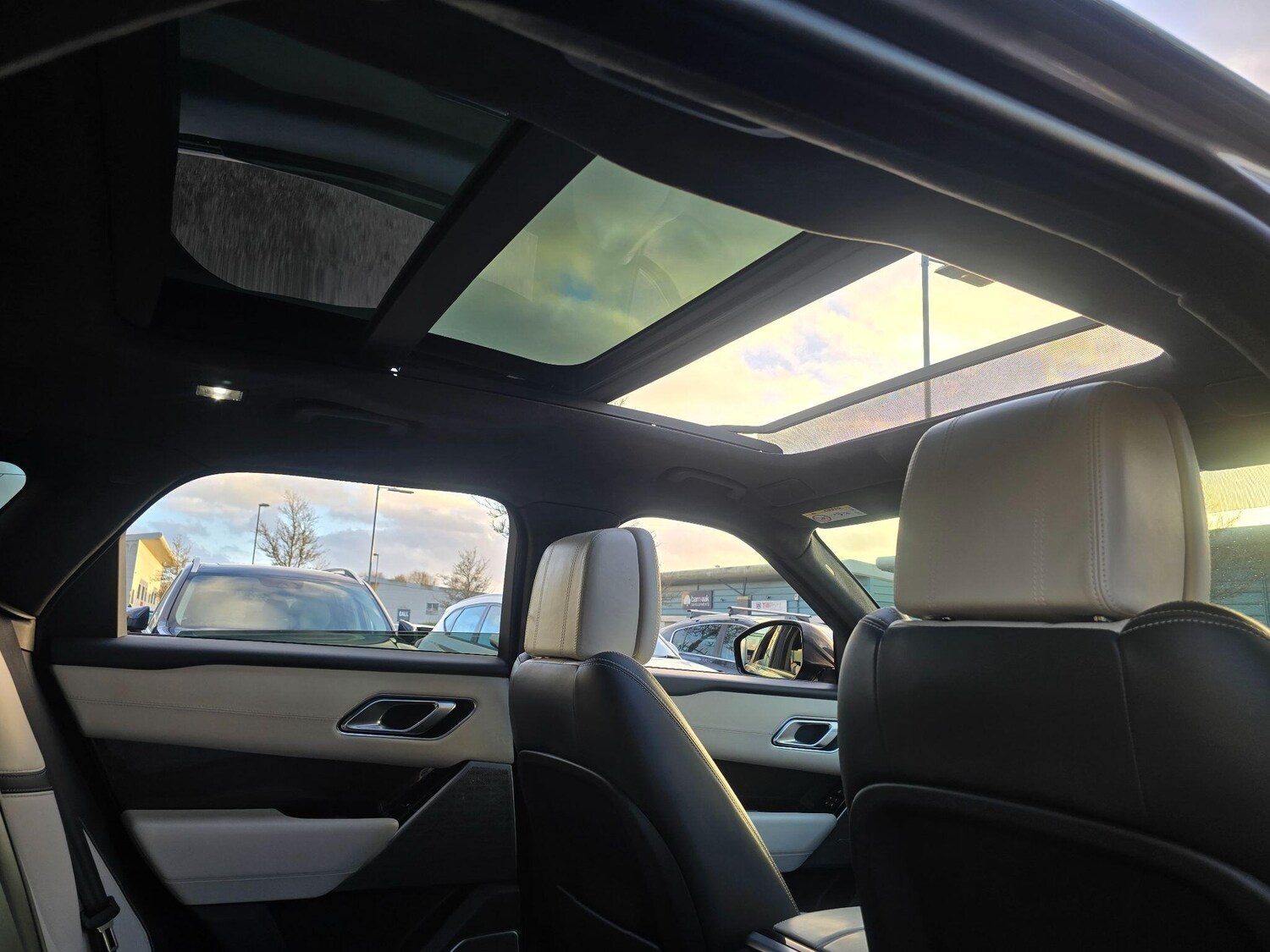 Used Land Rover Range Rover Velar 2018 for sale - 76865685: Photo 63