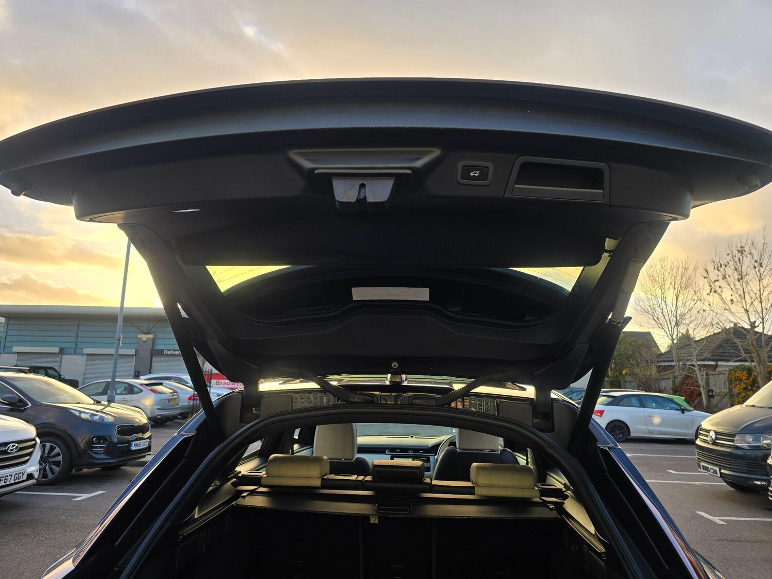 Used Land Rover Range Rover Velar 2018 for sale - 76865685: Photo 67