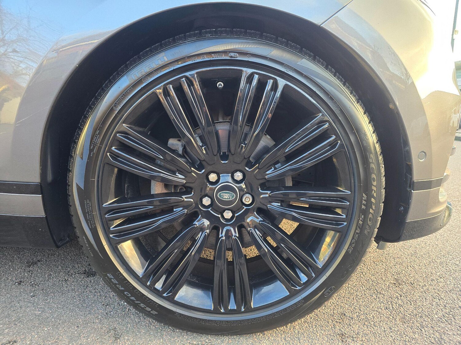 Used Land Rover Range Rover Velar 2018 for sale - 76865685: Photo 69