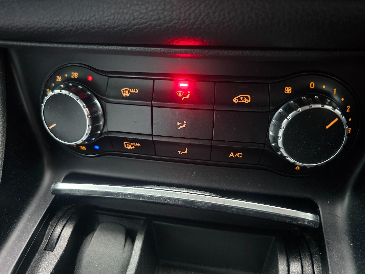 Used Mercedes-Benz GLA 2019 for sale - 76511950: Photo 14