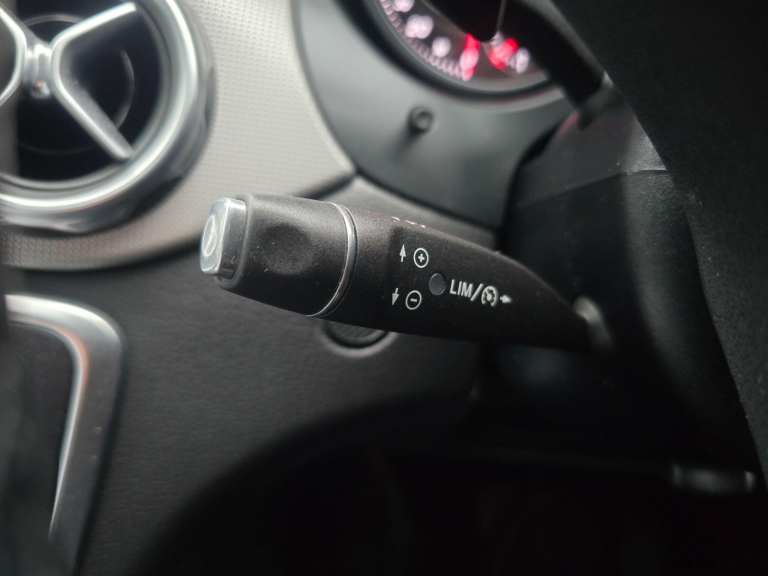 Used Mercedes-Benz GLA 2019 for sale - 76511950: Photo 19