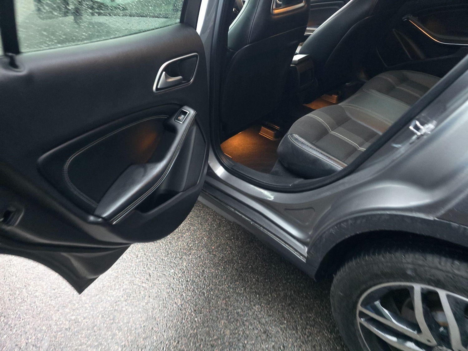 Used Mercedes-Benz GLA 2019 for sale - 76511950: Photo 35