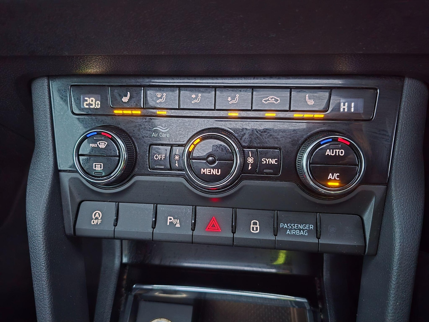 Used Skoda Karoq 2019 for sale - 76786870: Photo 19