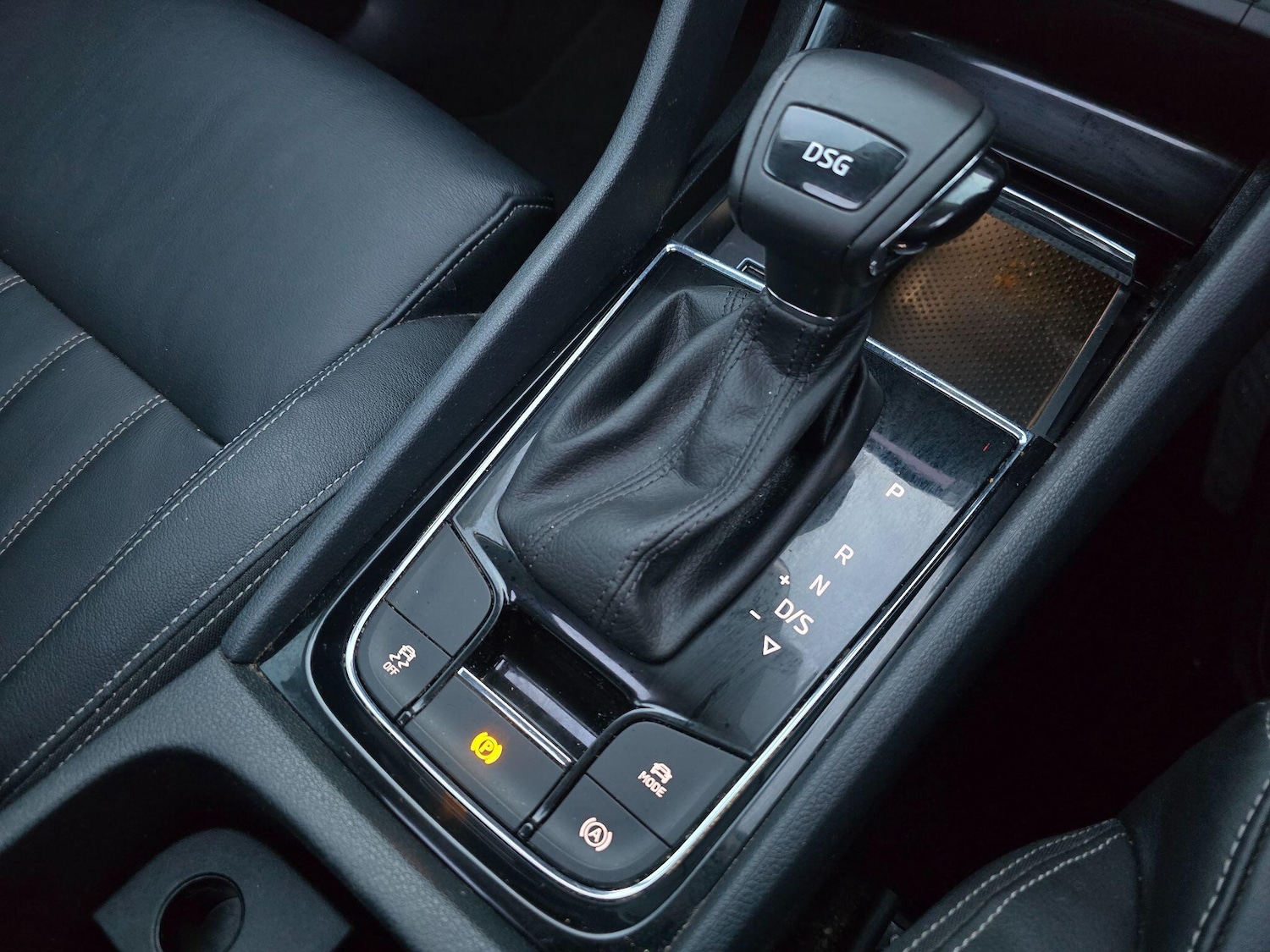 Used Skoda Karoq 2019 for sale - 76786870: Photo 22