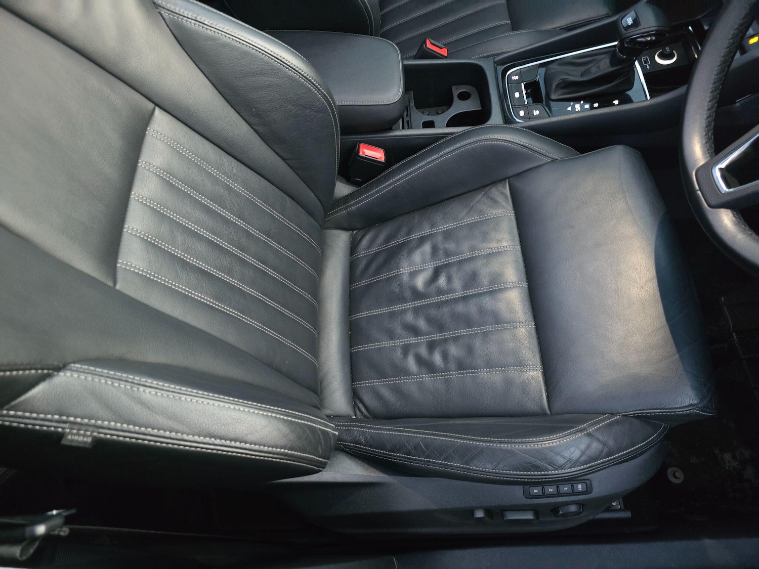 Used Skoda Karoq 2019 for sale - 76786870: Photo 37