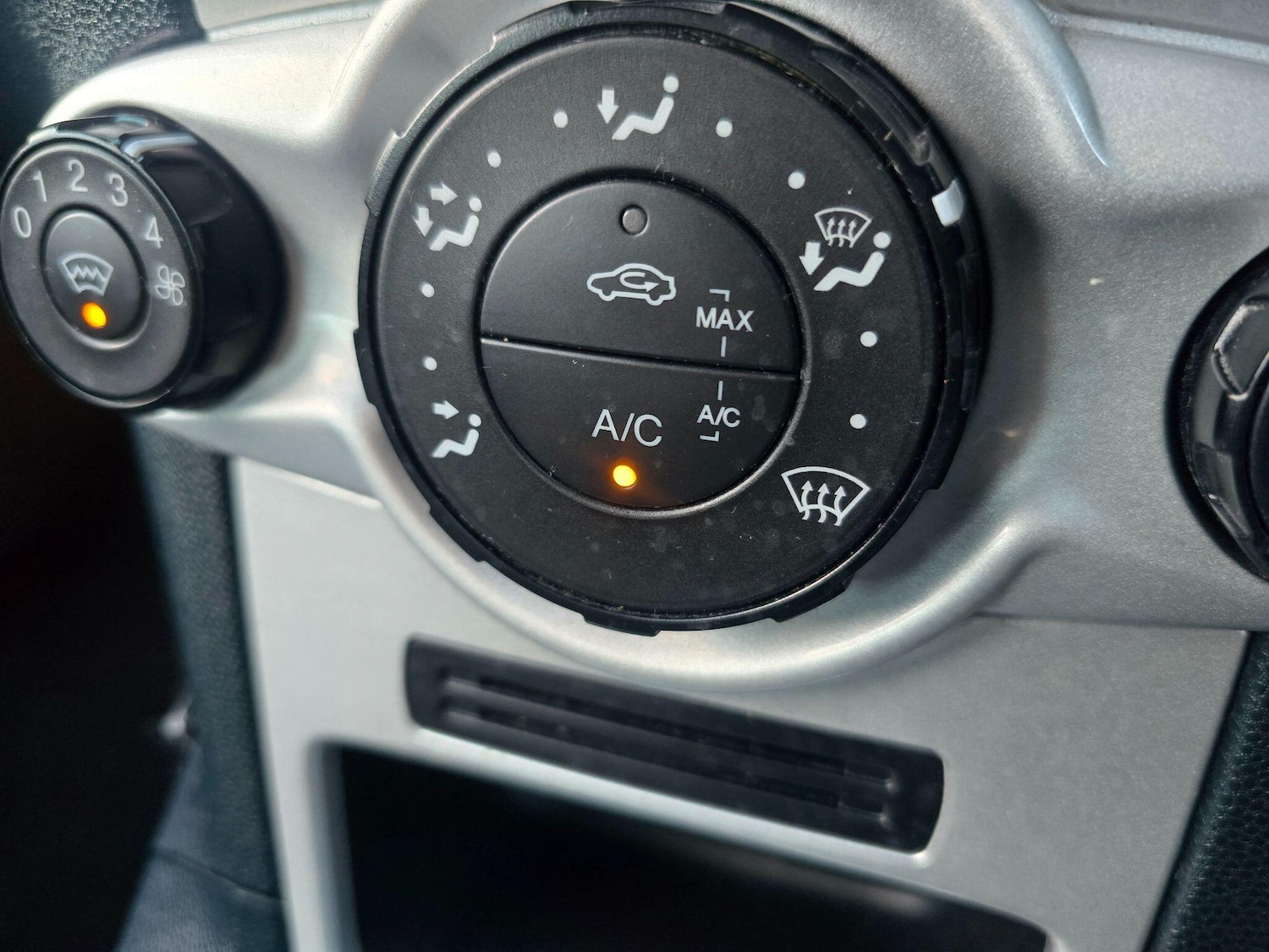 Used Ford Fiesta for sale - 77854231: Photo 18