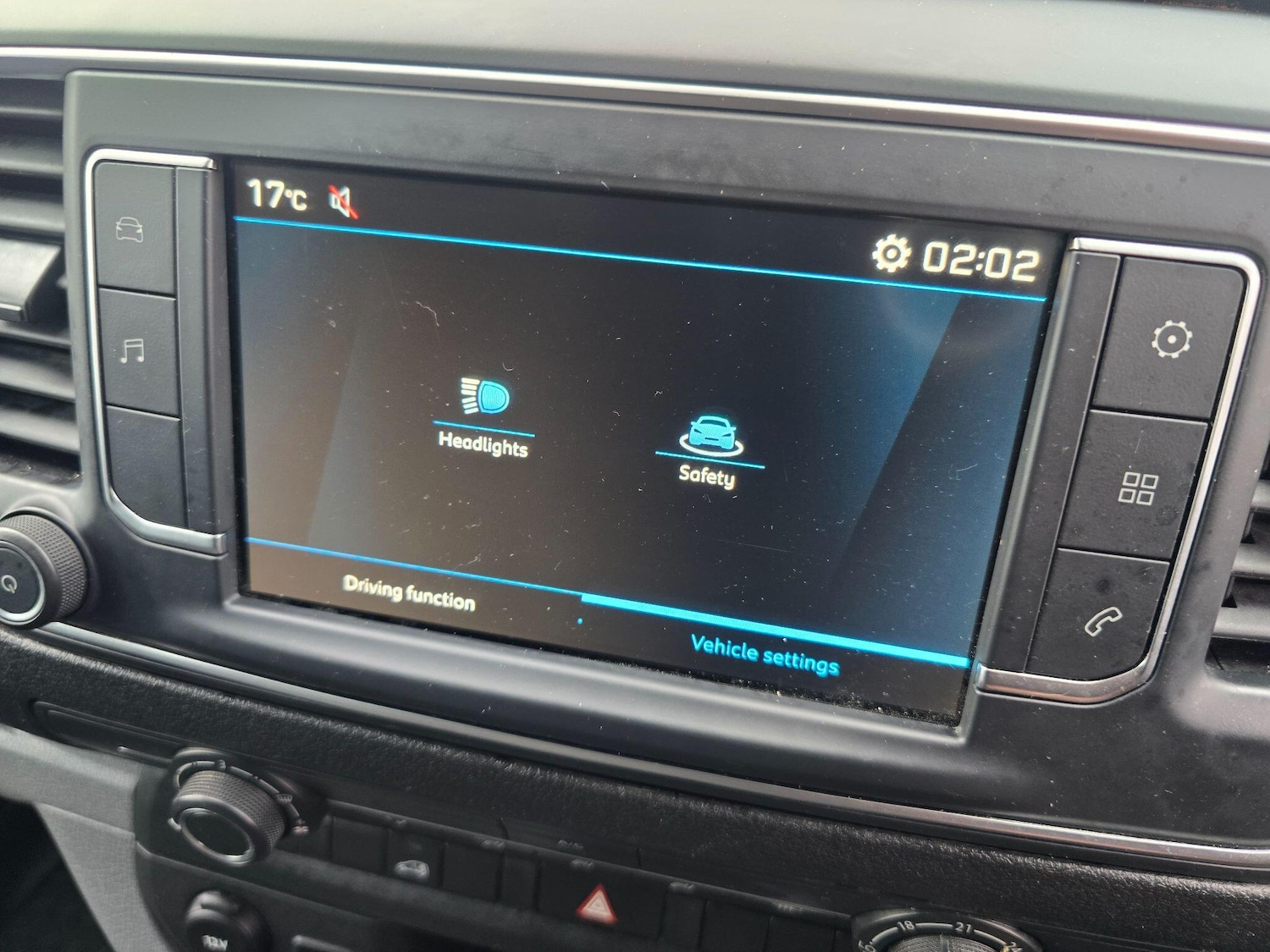 Used Peugeot Expert 2022 for sale - 76484721: Photo 15