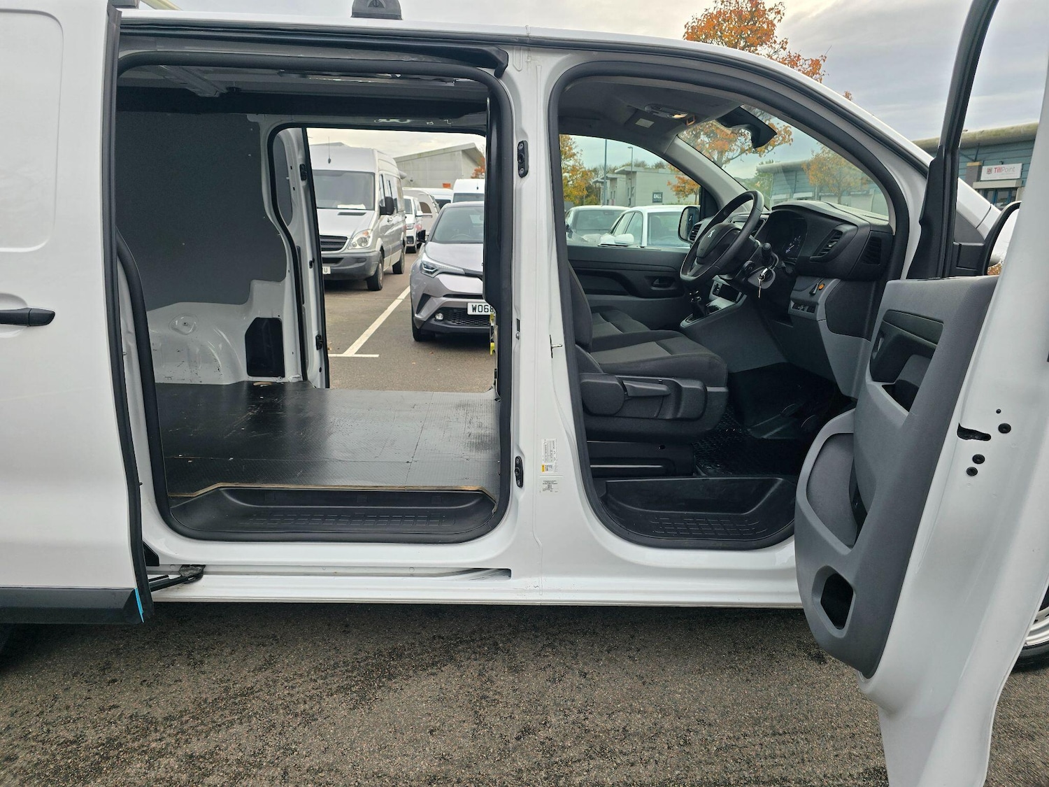 Used Peugeot Expert 2022 for sale - 76484721: Photo 51