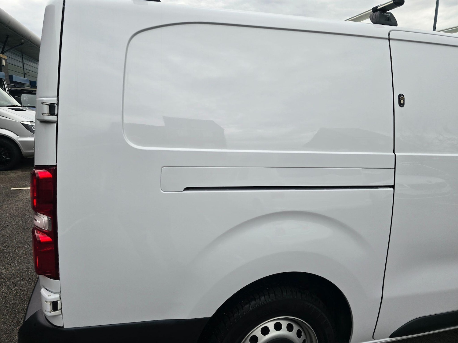 Used Peugeot Expert 2022 for sale - 76484721: Photo 90